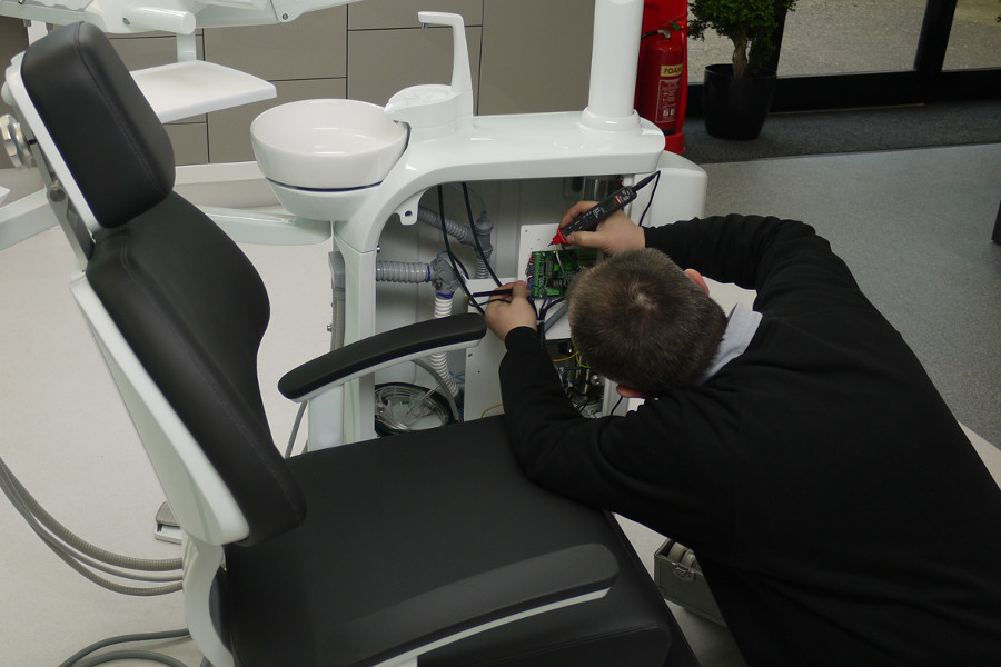 Dental Equipment Maintenance by Trained Engineers